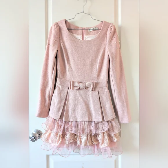 Blush Shabby Chic Dress - Picture 2 of 6